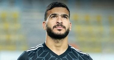 حامد حمدان لاعب كرة القدم الفلسطيني يظهر في صورة احترافية